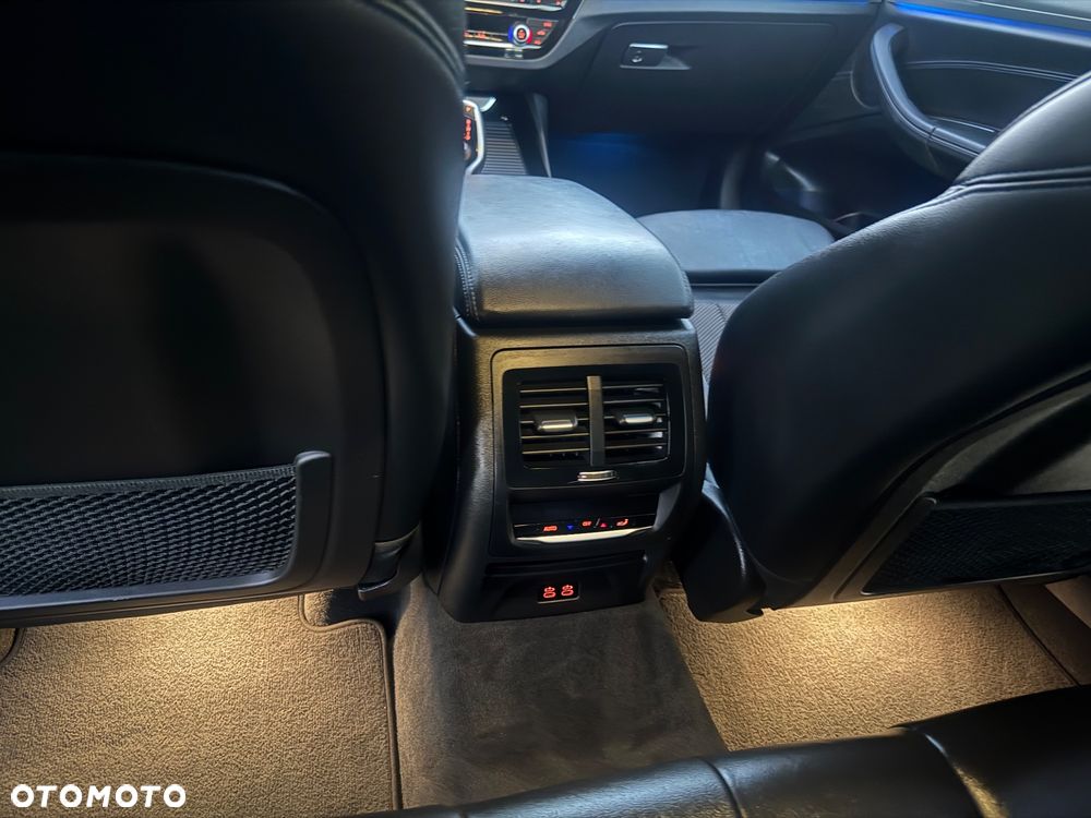 BMW X3 xDrive30e M Sport Edition - 27