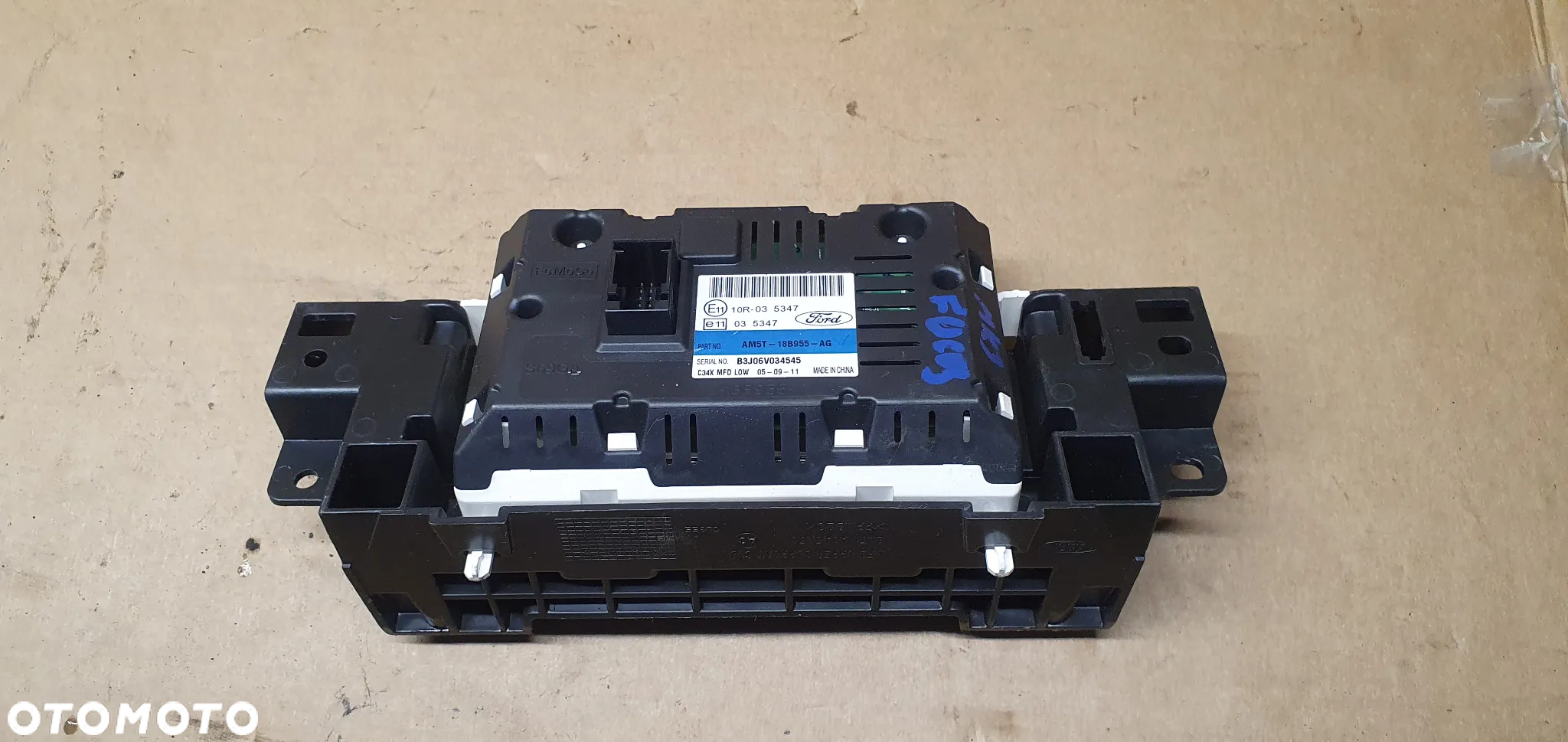 Zegar wyświetlacz radia Ford Focus MK3 AM5T-18B955-AG - 3