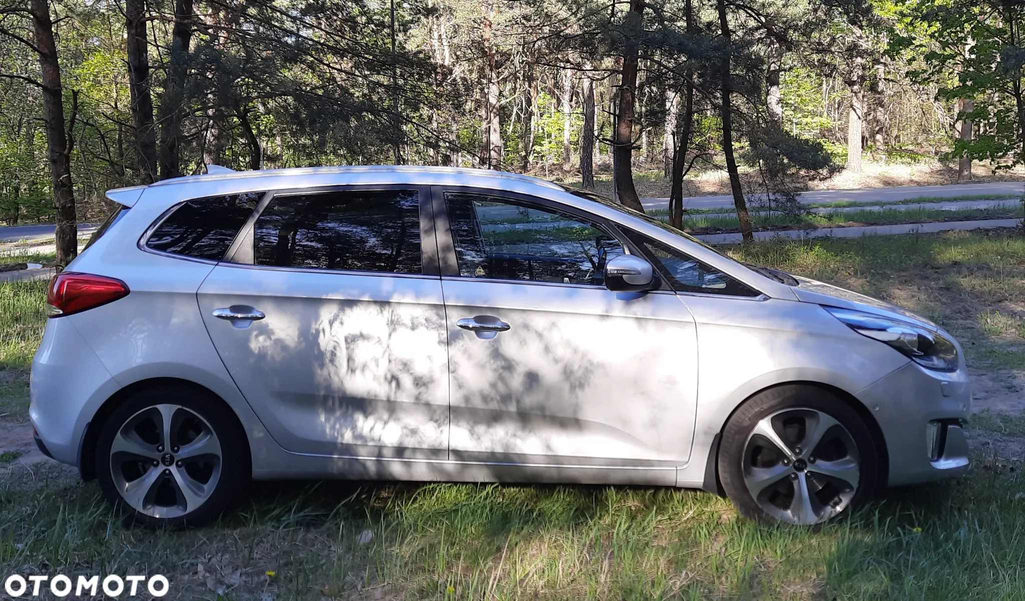 Kia Carens 1.7 CRDi XL 7os 7DCT - 8