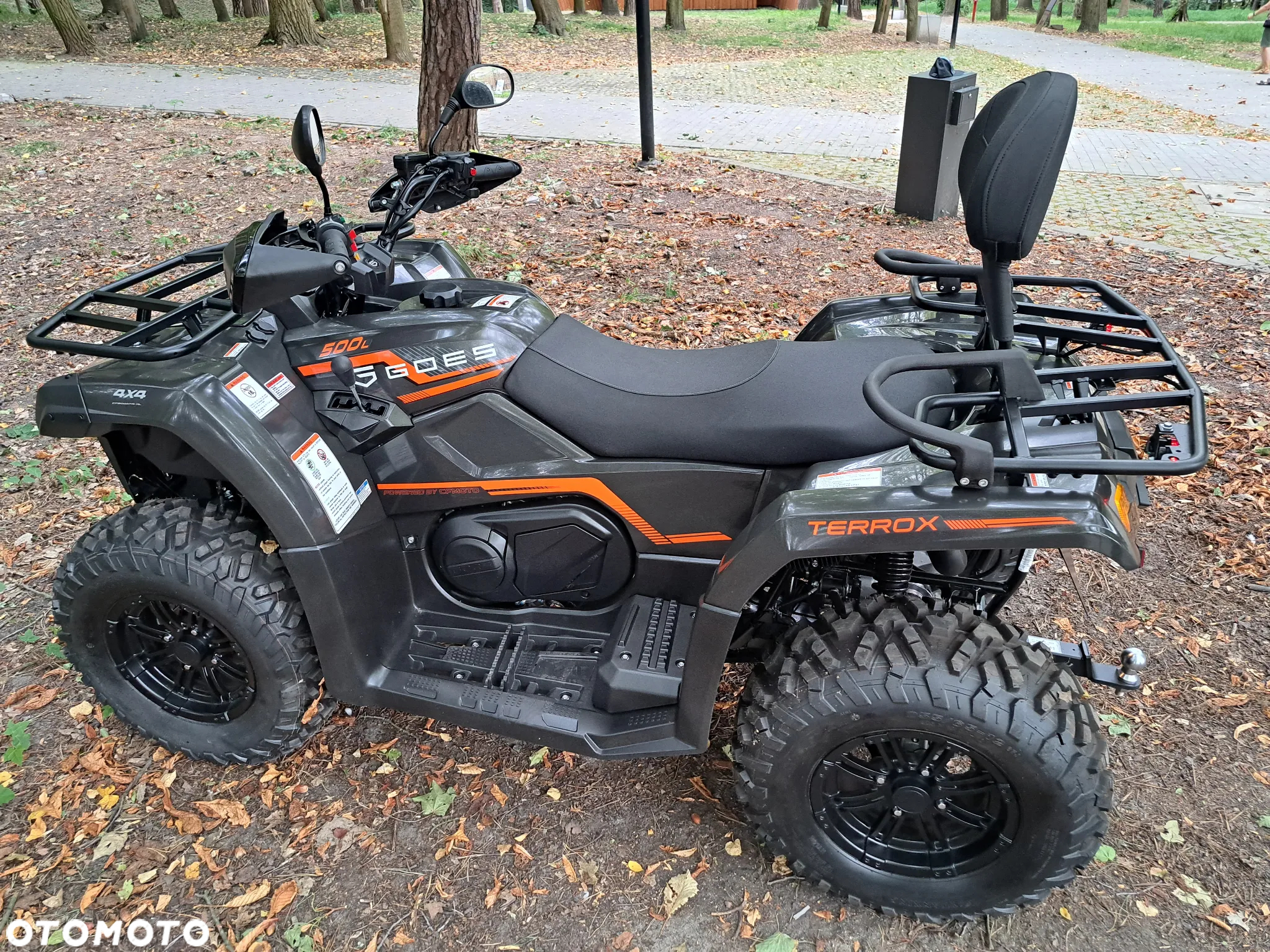 CFMoto CForce - 8