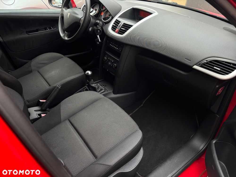 Peugeot 207 95 VTi Urban Style - 18