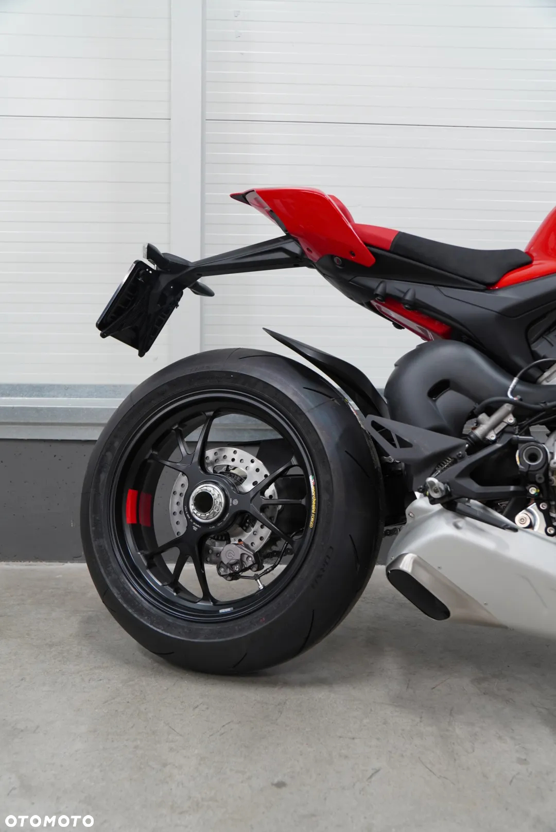 Ducati Streetfighter V4 - 2