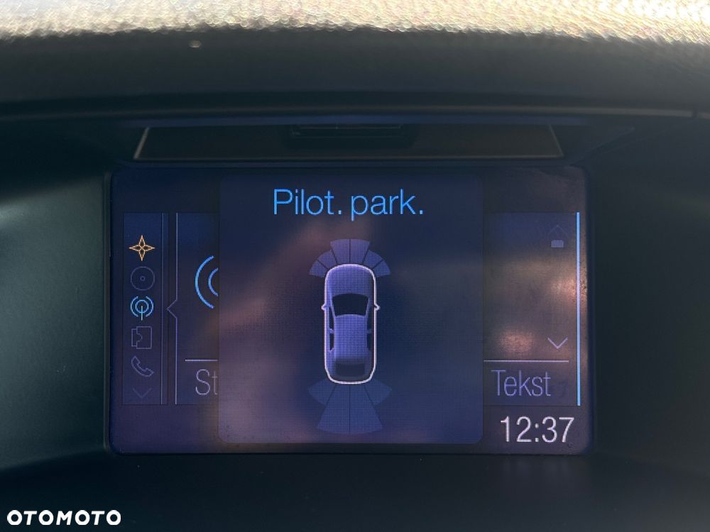 Ford Focus 1.0 EcoBoost Start-Stopp-System SYNC Edition - 32