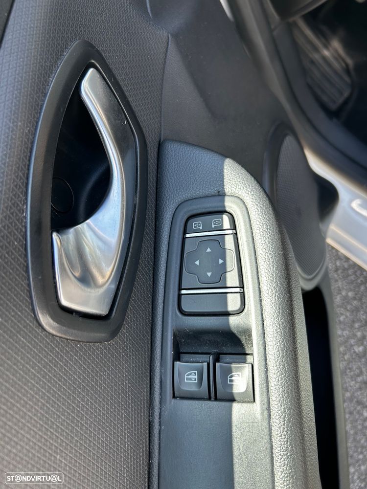 Renault Clio 1.5 dCi Zen - 6