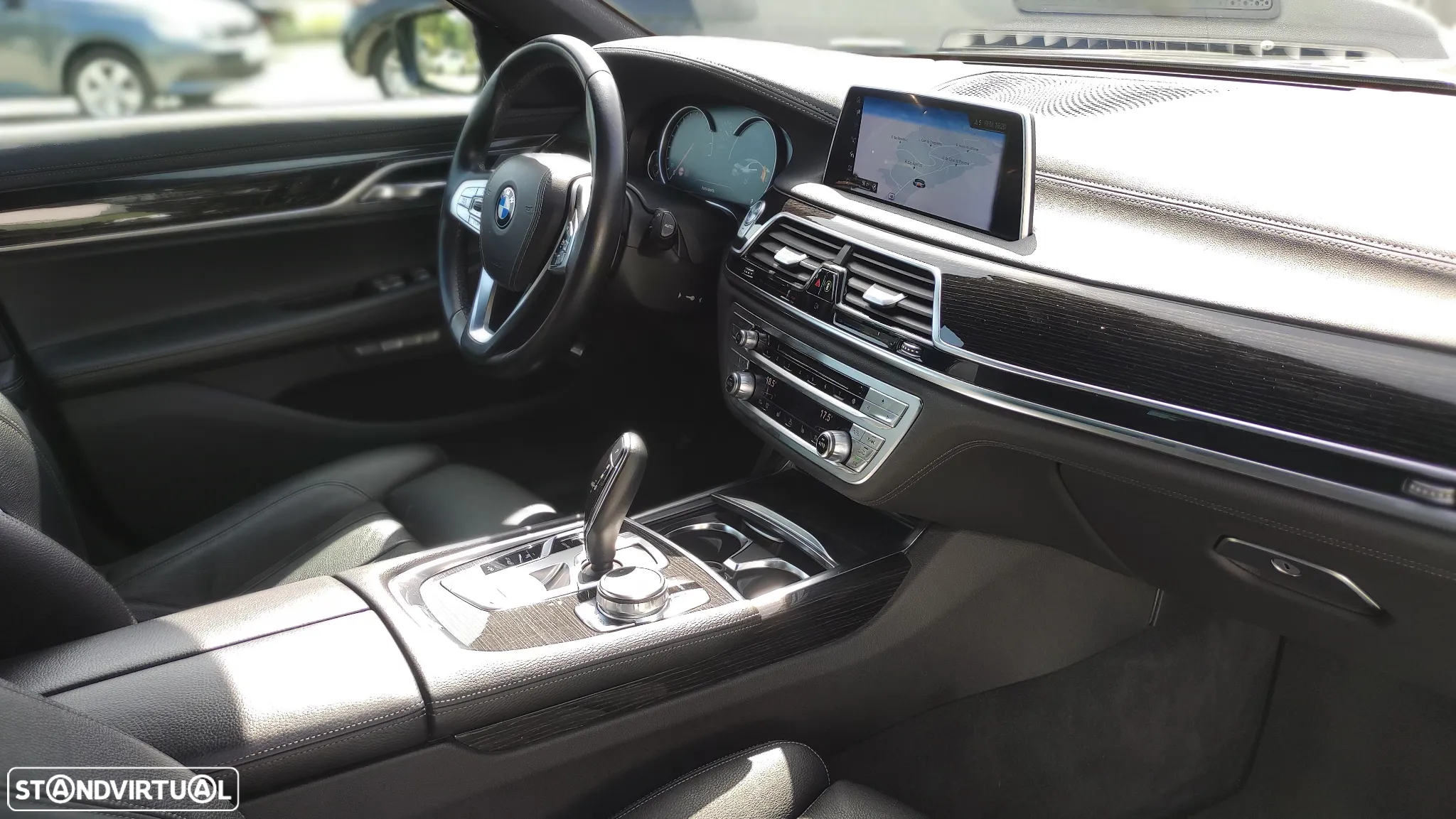 BMW 730 d Pack M - 12