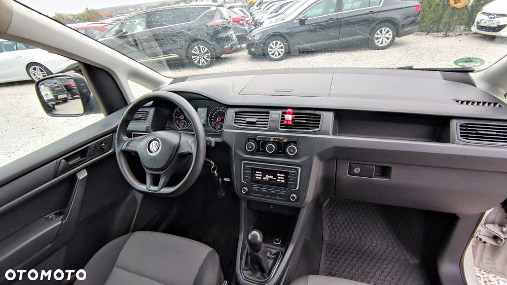 Volkswagen Caddy - 5