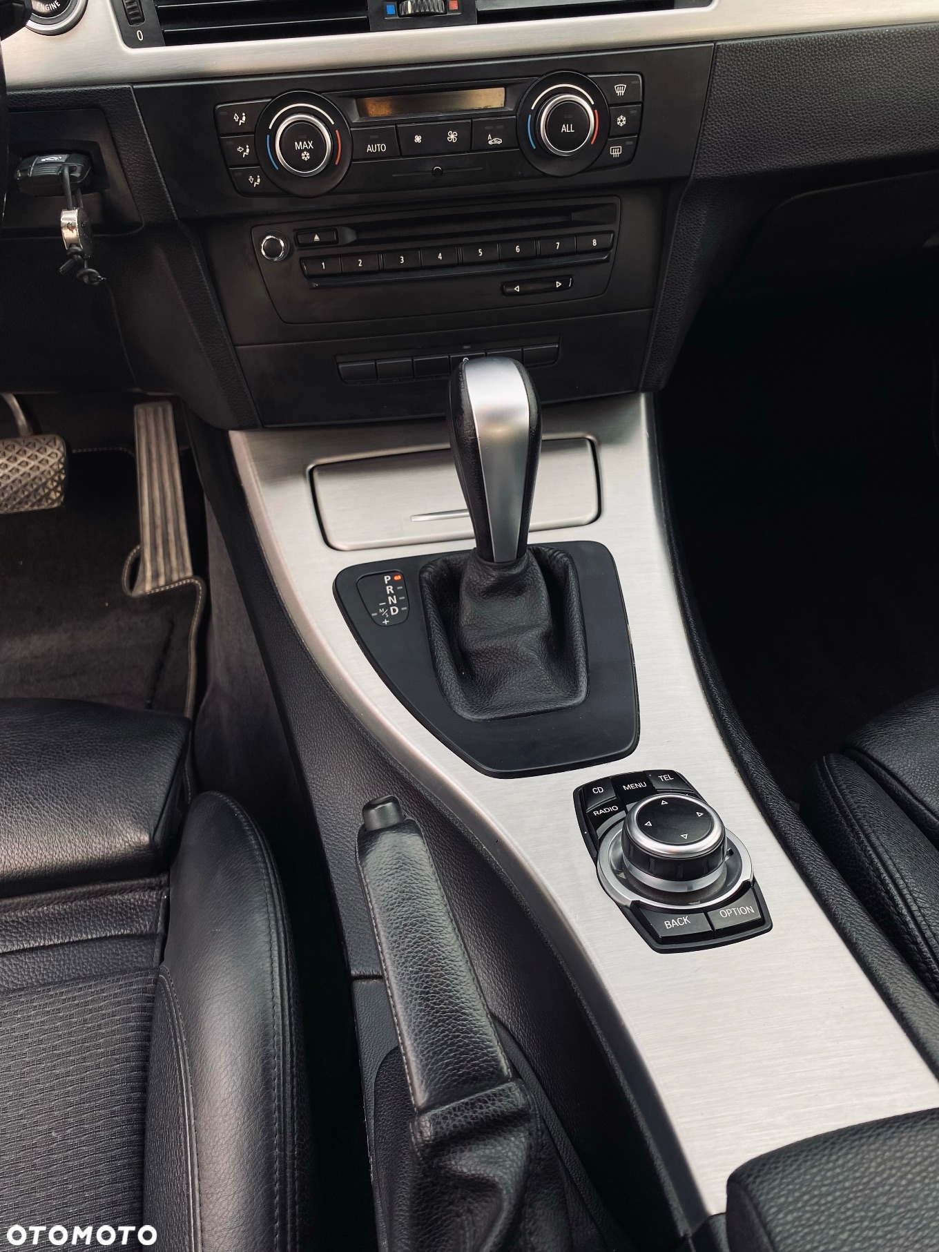 BMW Seria 3 320d Touring xDrive - 14