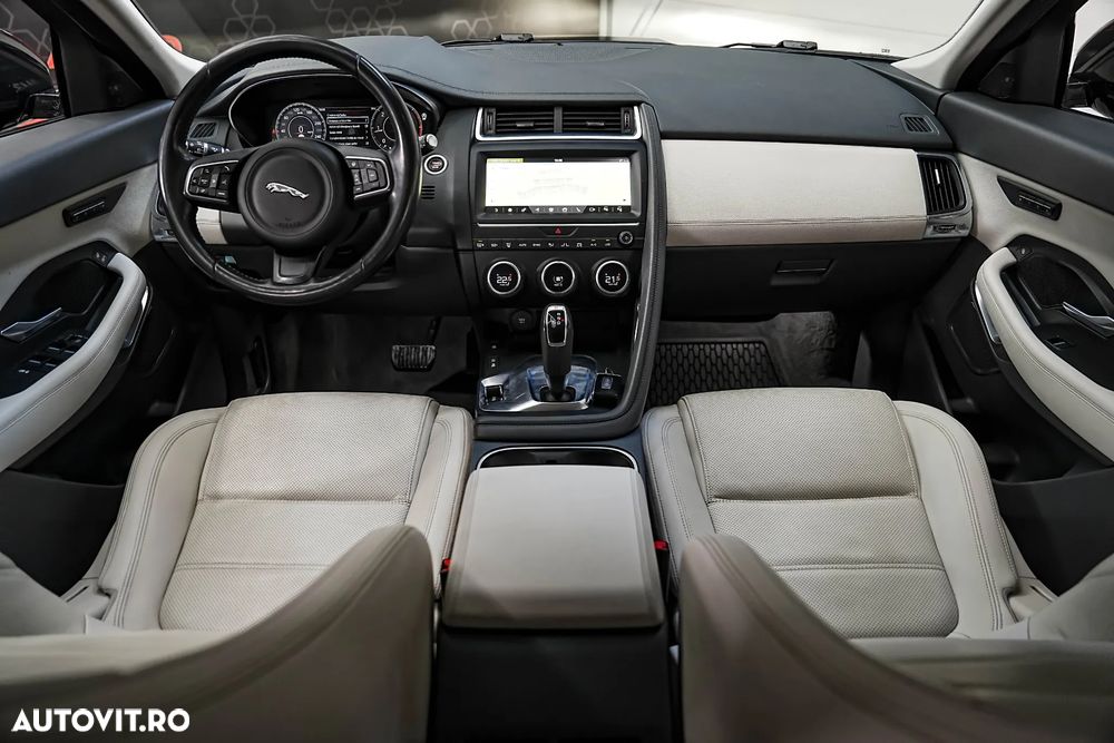 Jaguar E-Pace D150 AWD Aut. S - 4
