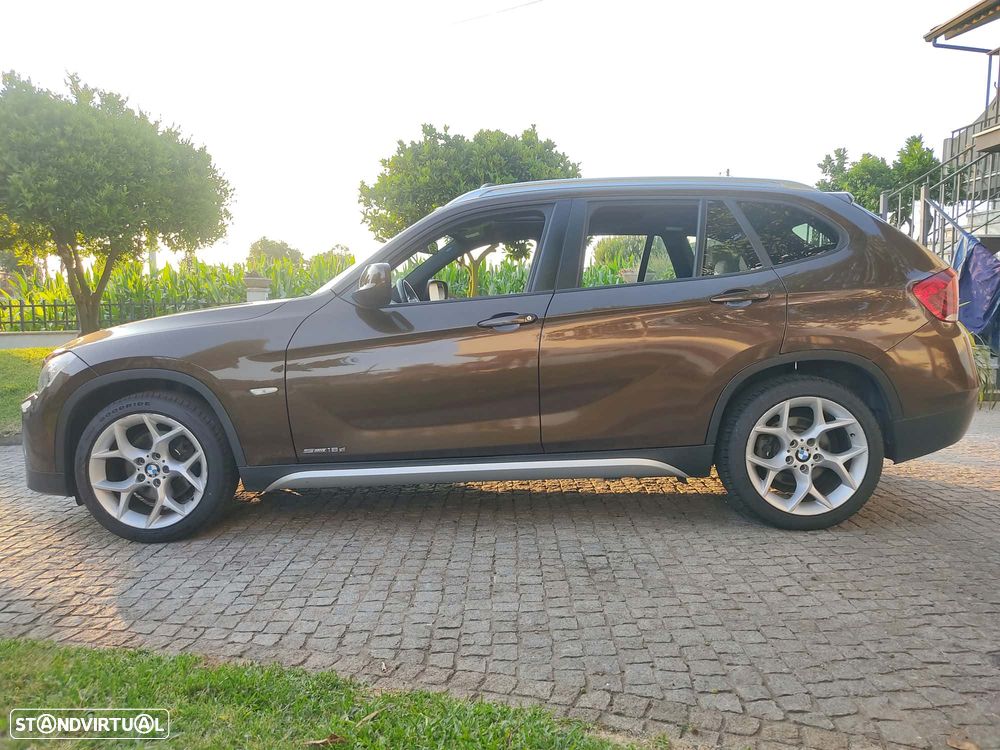 BMW X1 18 d sDrive - 9