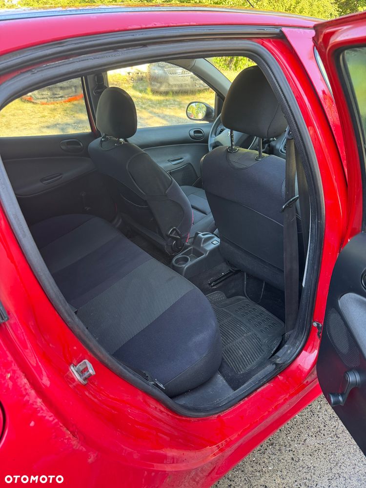 Peugeot 206 - 12