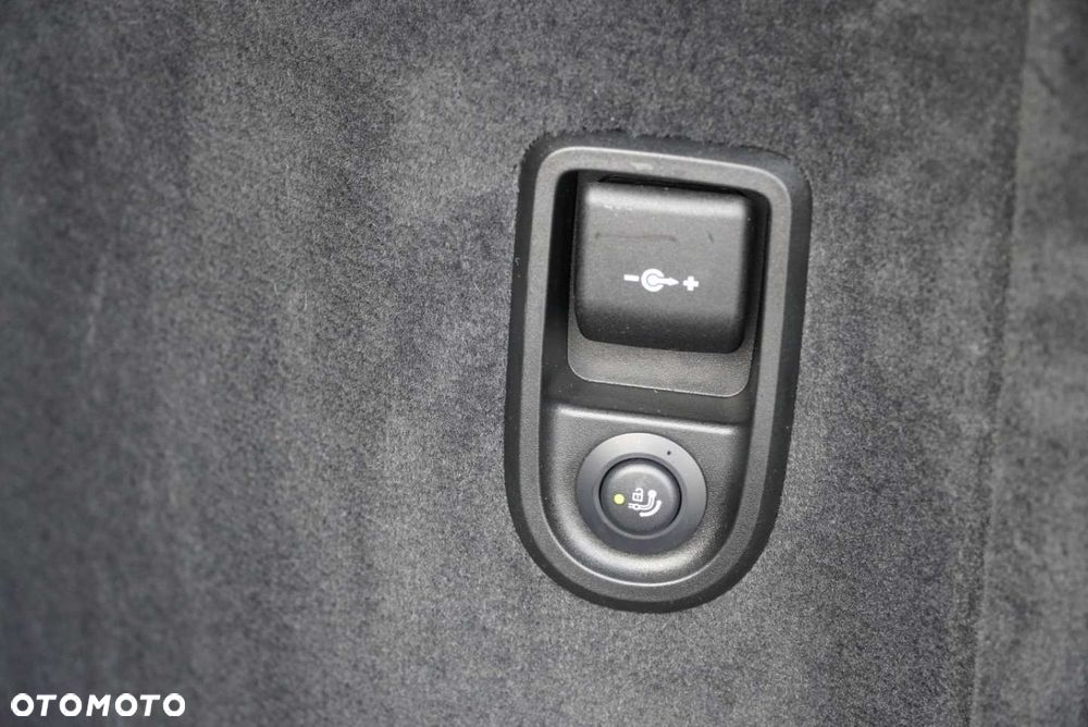 BMW Seria 5 520d Luxury Line sport - 25