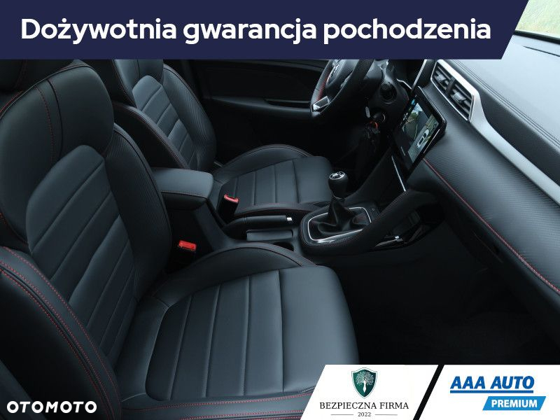 MG ZS - 10