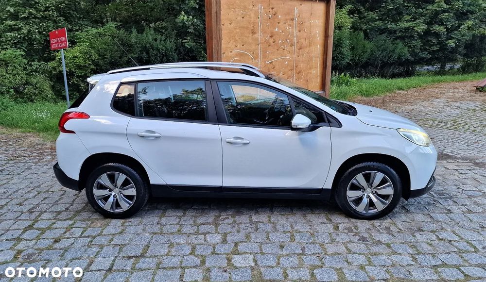 Peugeot 2008 1.2 Pure Tech Active EU6 - 2