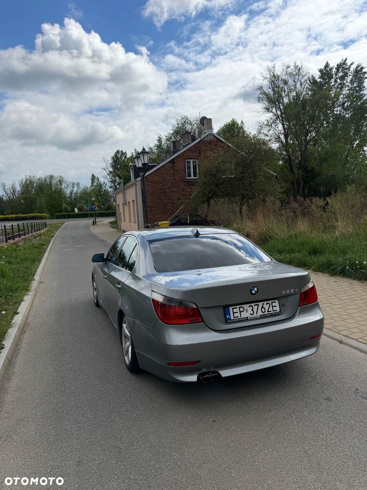 BMW Seria 5 525d - 18