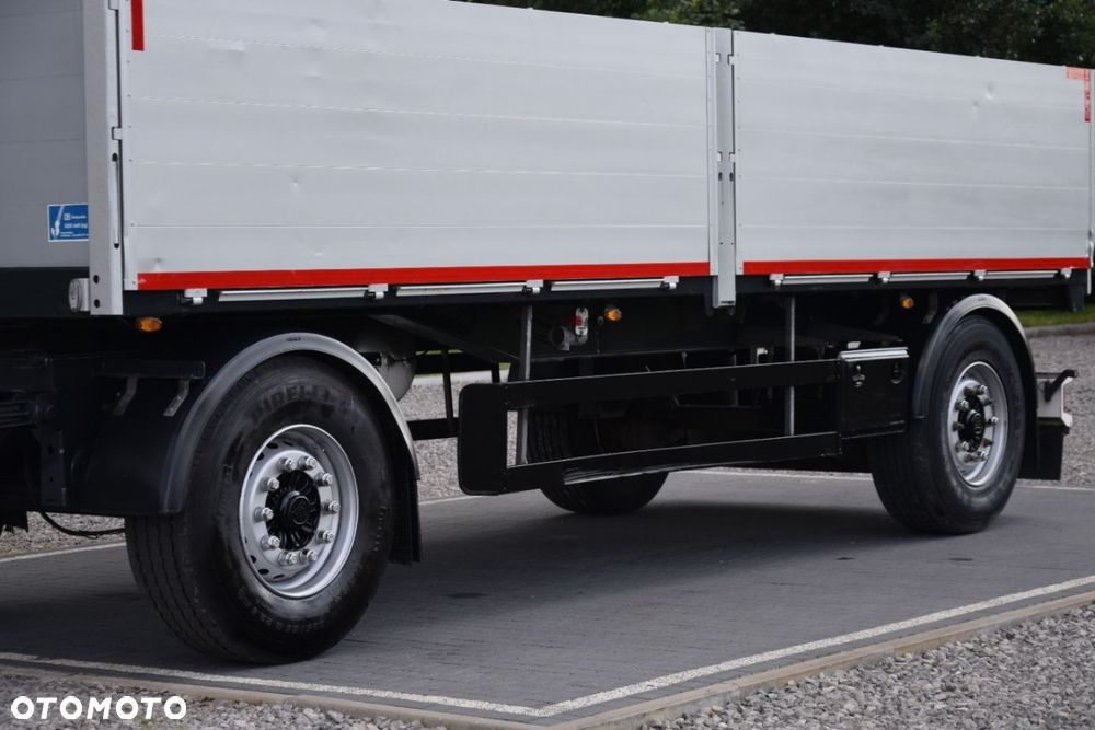 Schwarzmuller T-Serie - 12