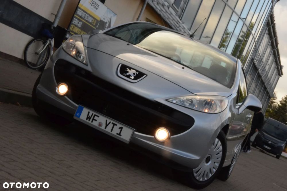 Peugeot 207 - 27