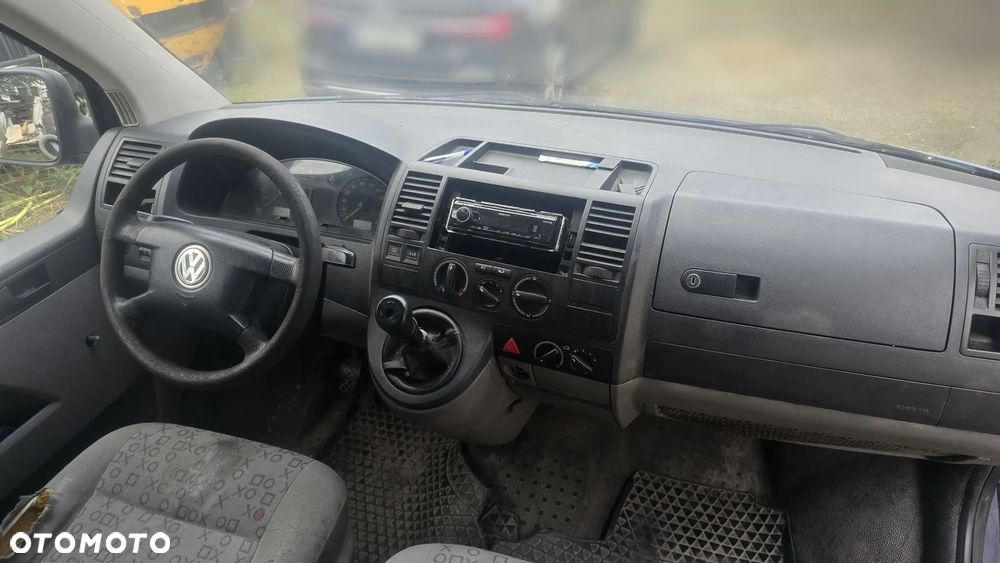 Volkswagen Transporter T5 TDI L1H1 - 6
