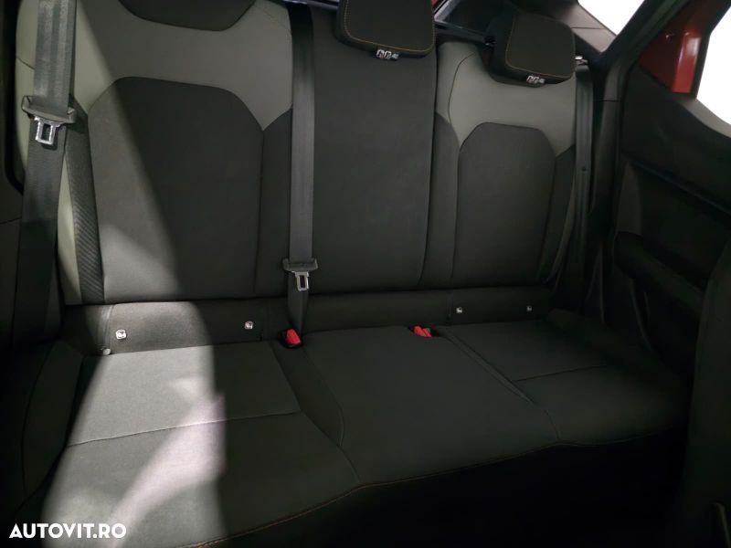 Dacia Duster HEV 140 Extreme - 13