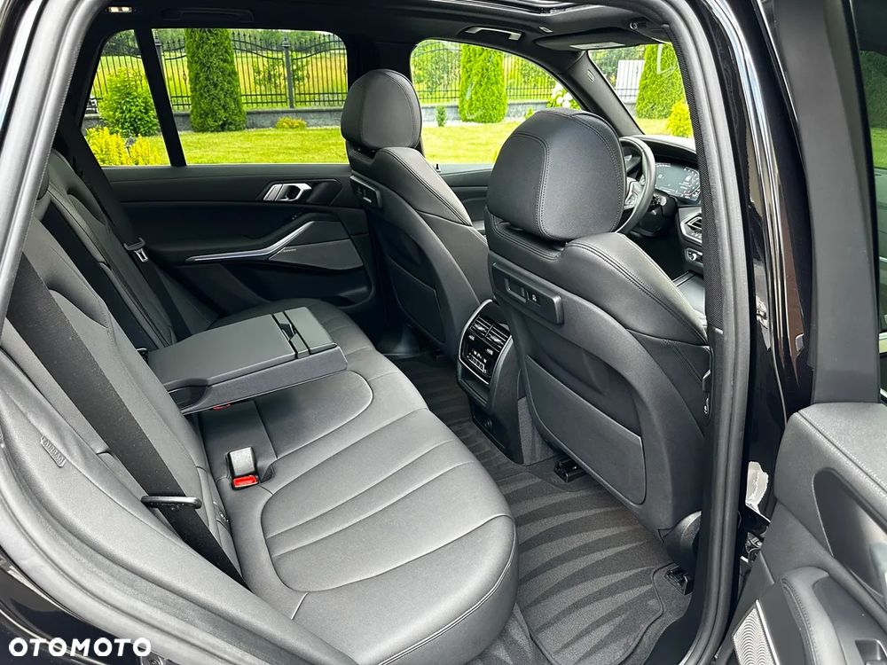 BMW X5 xDrive40i sport - 35