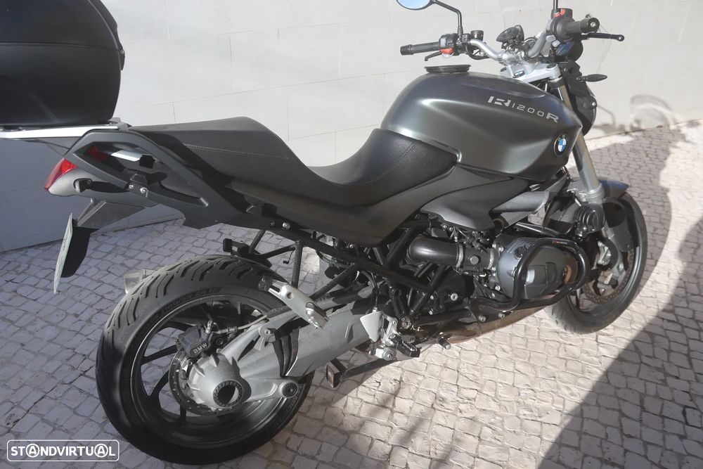 BMW R 1200 R 0400 - 2