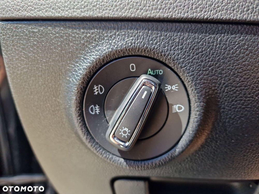 Skoda Superb 2.0 TSI Style DSG - 29