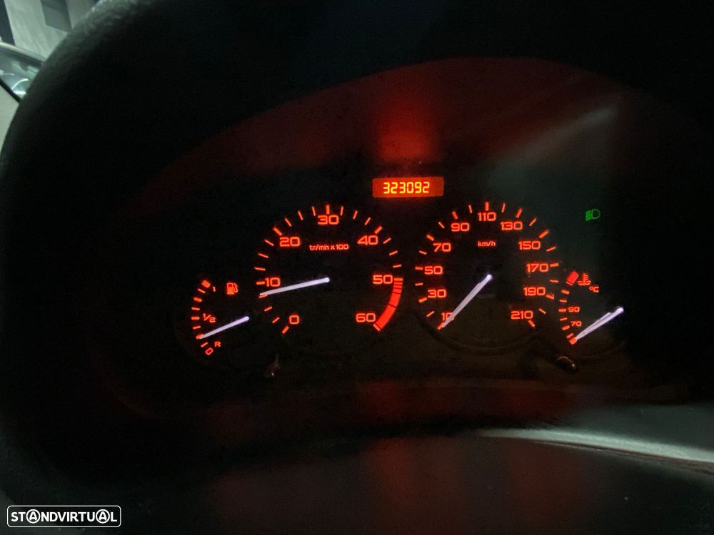 Peugeot 206 1.4 HDI VAN - 11