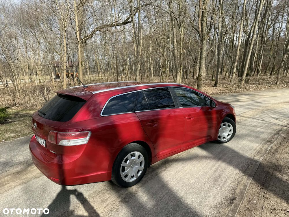 Toyota Avensis 1.8 Sol EU5 - 20