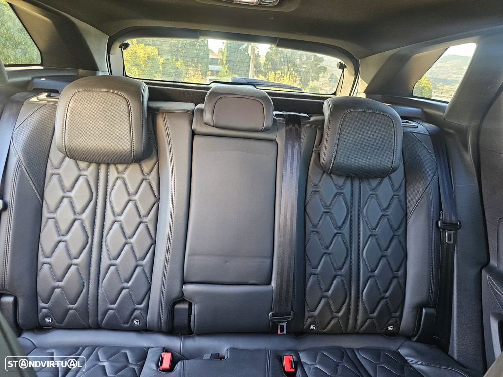 Peugeot 3008 225 e-EAT8 GT Pack - 17