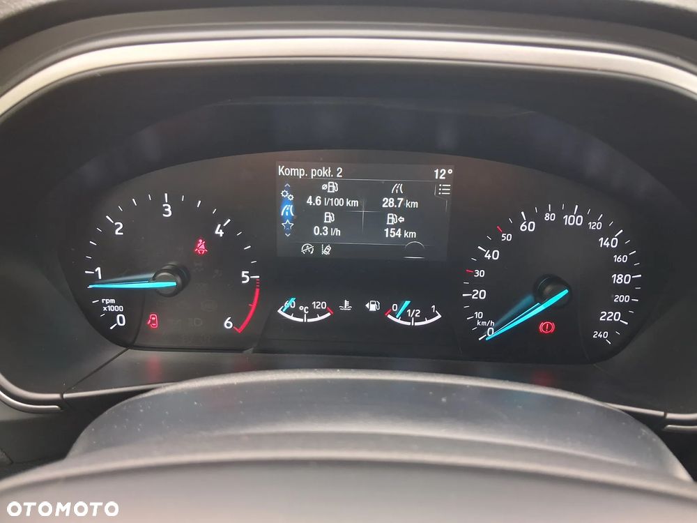 Ford Focus 1.5 EcoBlue Connected - 13