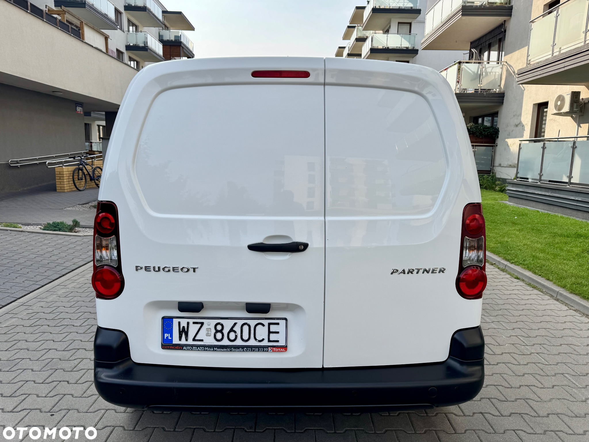 Peugeot Partner - 13