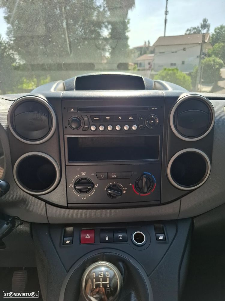 Peugeot Partner - 13