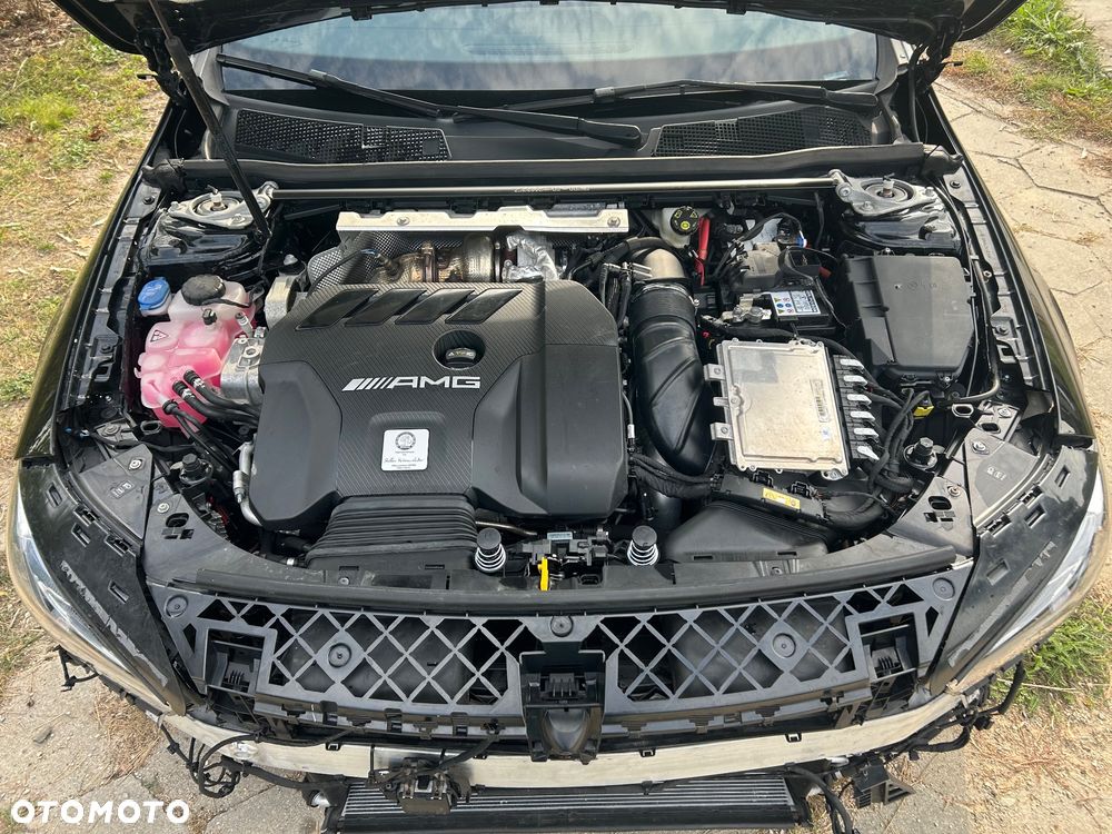 Mercedes-Benz CLA - 25