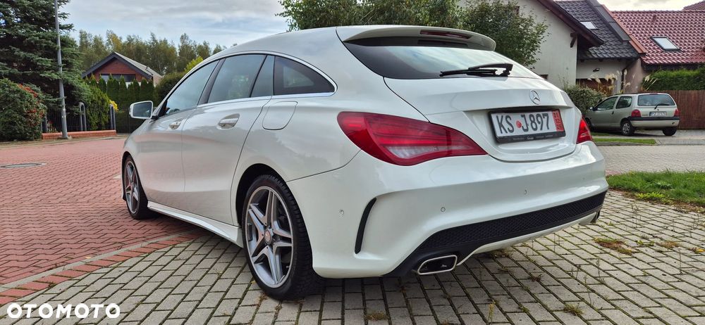 Mercedes-Benz CLA Shooting Brake 200 7G-DCT AMG Line - 5
