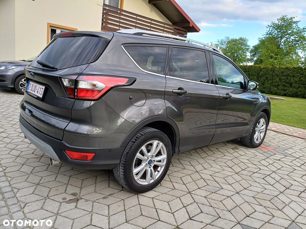 Ford Kuga 2.0 TDCi 2x4 Vignale - 3