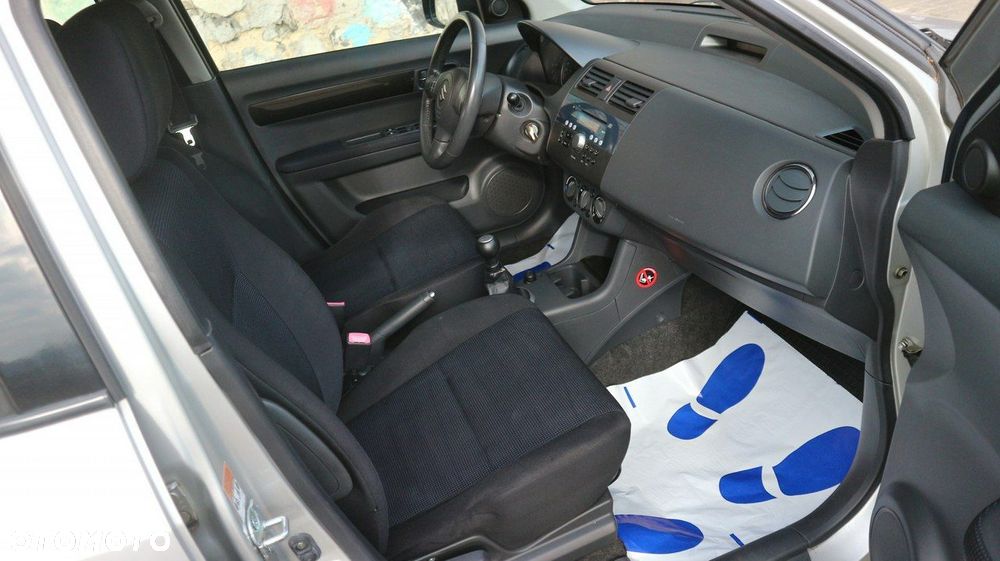 Suzuki Swift - 24