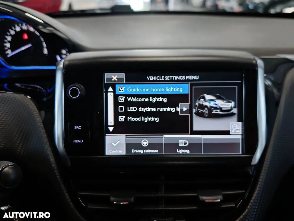 Peugeot 2008 1.2 PureTech Turbo EAT6 S&S Allure - 20