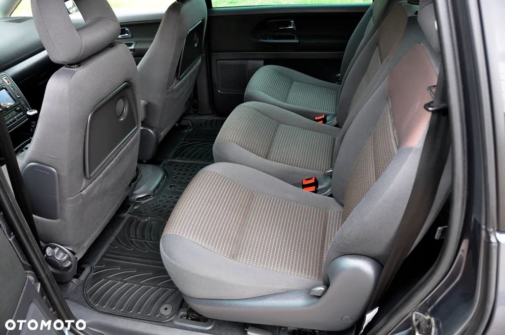 Seat Alhambra 1.8 20V Turbo Stylance - 12