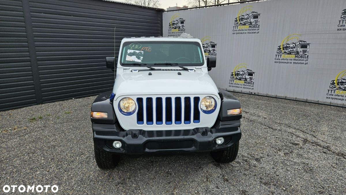 Jeep Wrangler - 5
