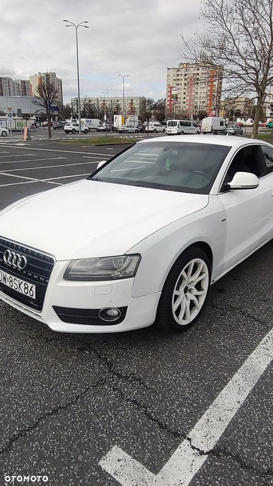 Audi A5 Coupé - 1