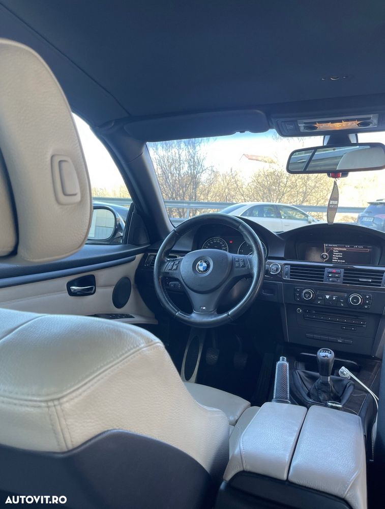 BMW Seria 3 320d - 5