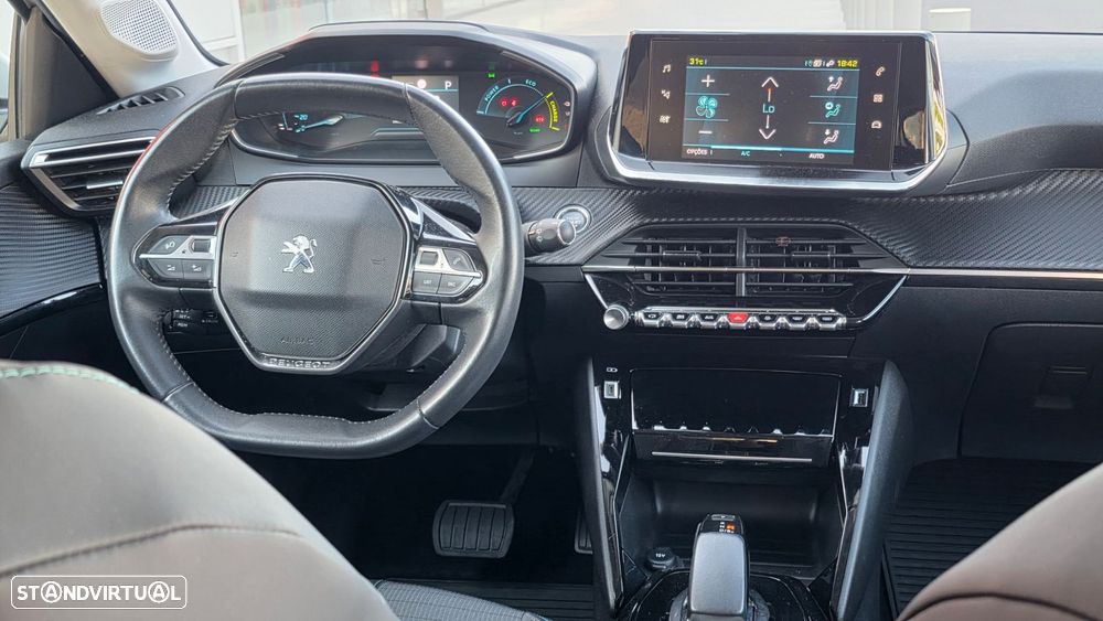 Peugeot e-208 50 kWh Allure Pack - 18