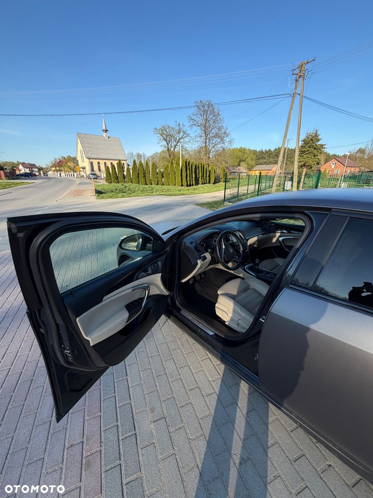Opel Insignia 2.0 CDTI Executive S&S - 11