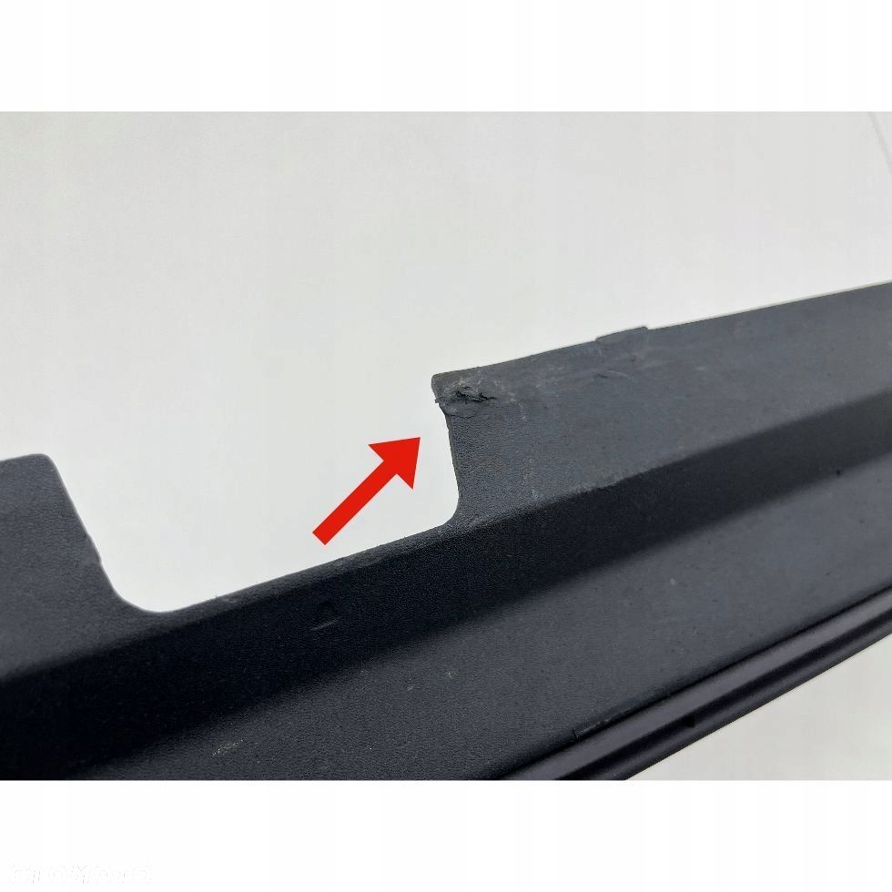 VOLVO XC40 NAKŁADKA LISTWA PROGOWA PRAWA 31448224 - 5