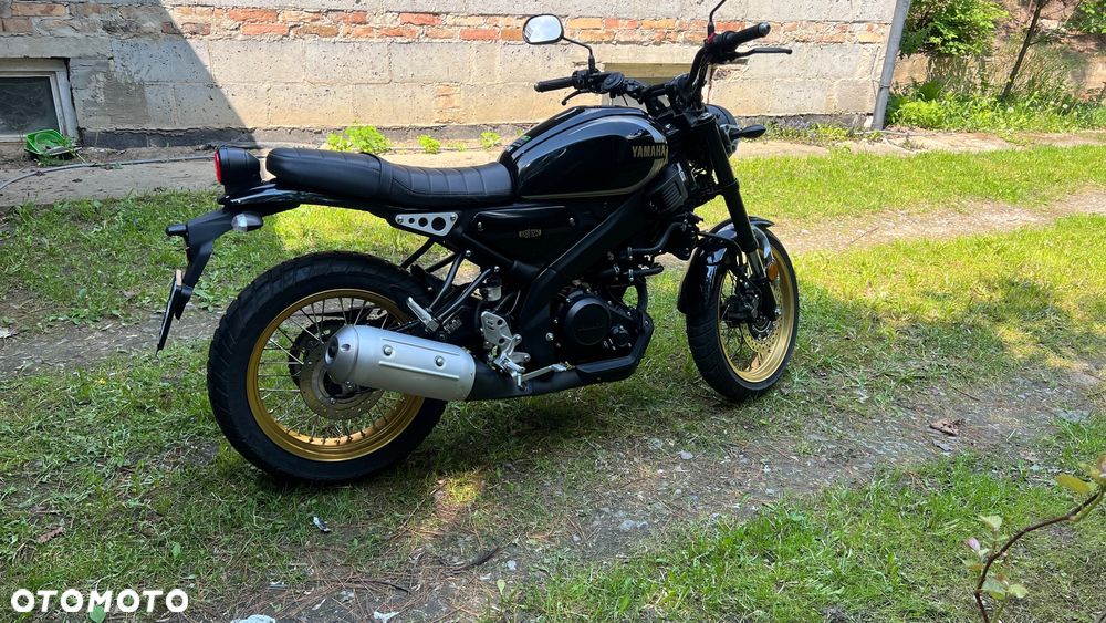 Yamaha XSR - 4