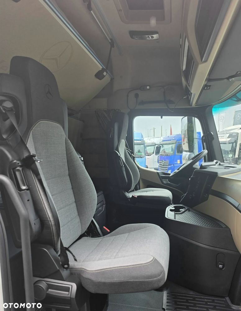 Mercedes-Benz actros - 5