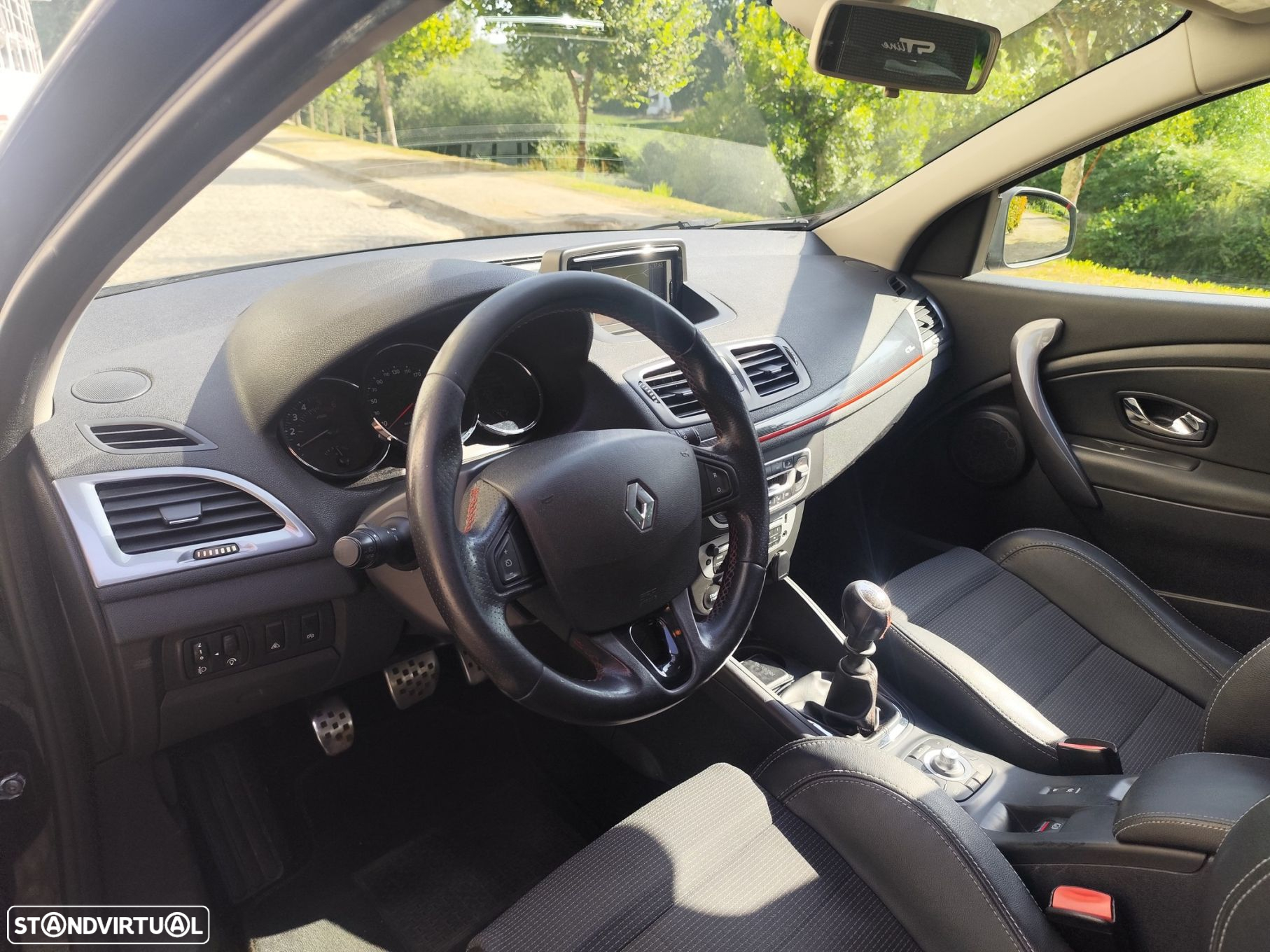 Renault Mégane 1.5 dCi GT Line SS - 14