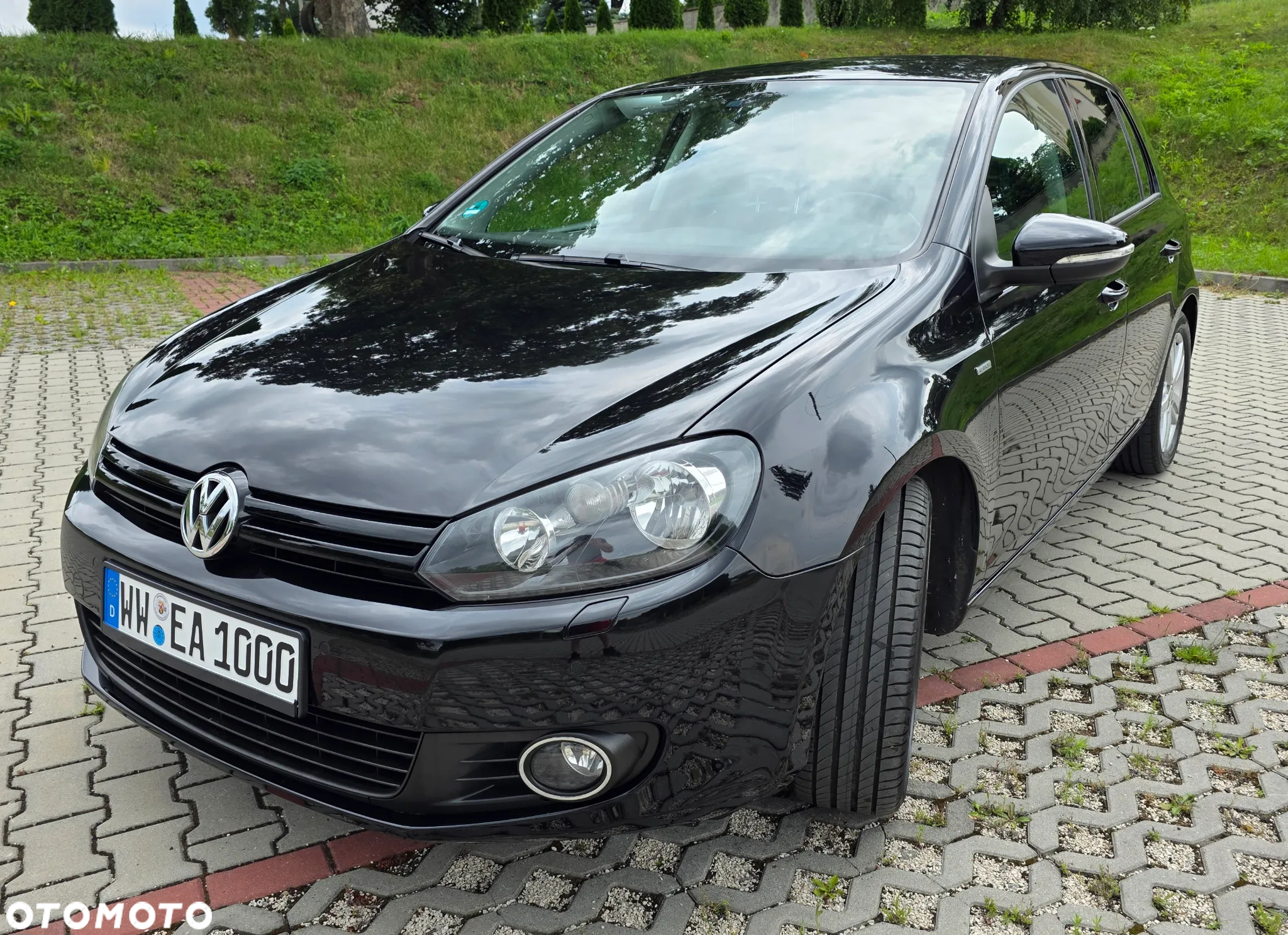 Volkswagen Golf 2.0 TDI DPF MATCH - 12