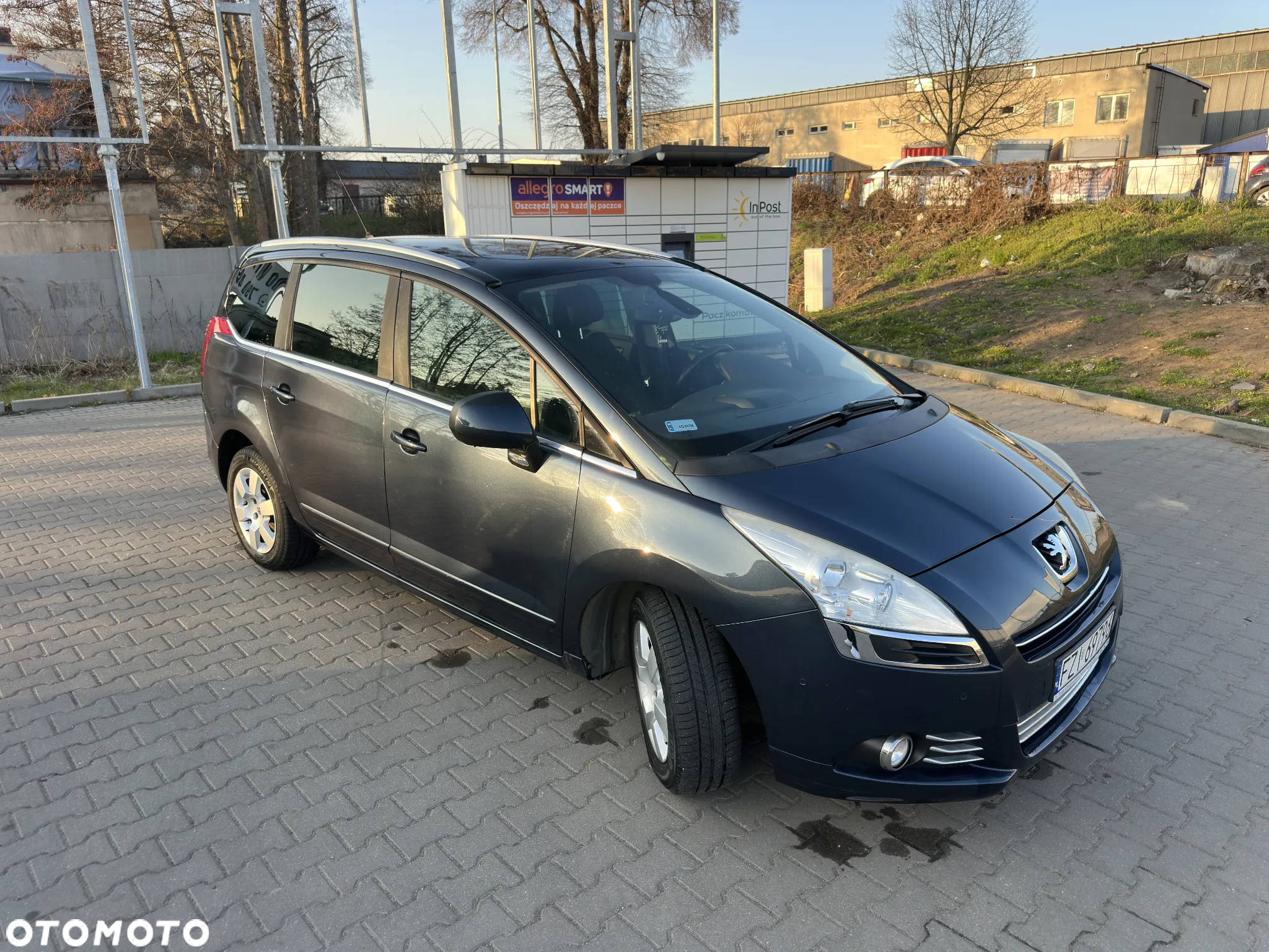 Peugeot 5008 - 4