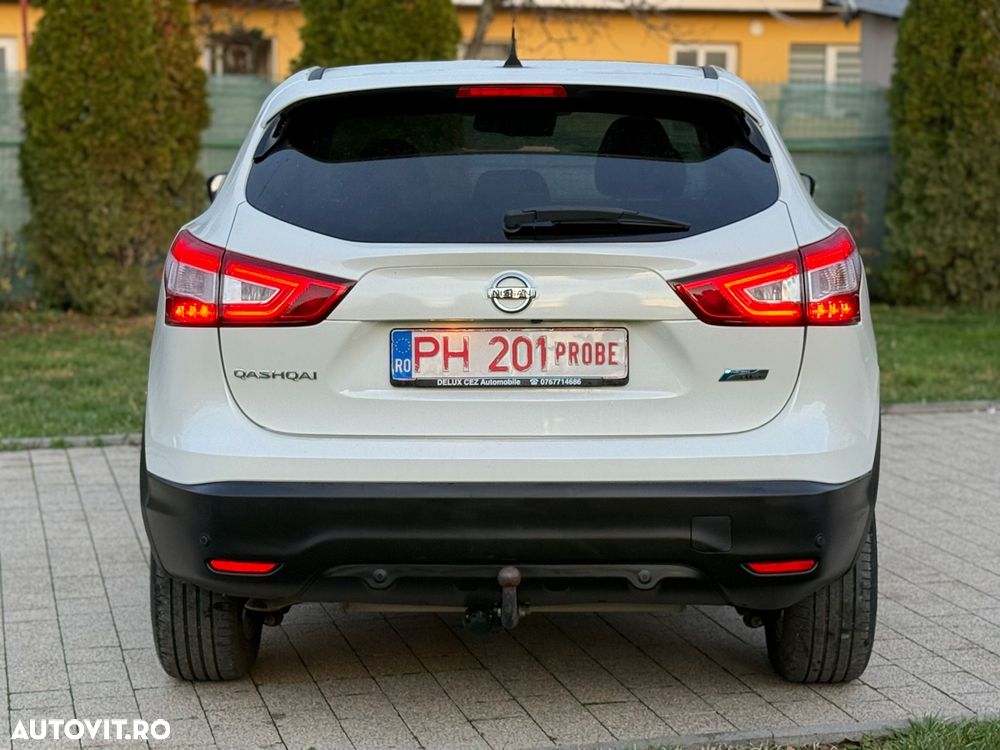 Nissan Qashqai 1.6 DCI N-Connecta - 18