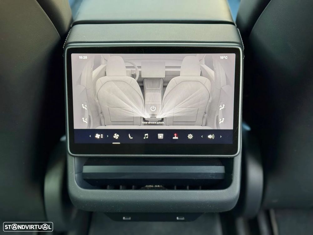 Tesla Model 3 Standard Range Plus RWD - 28